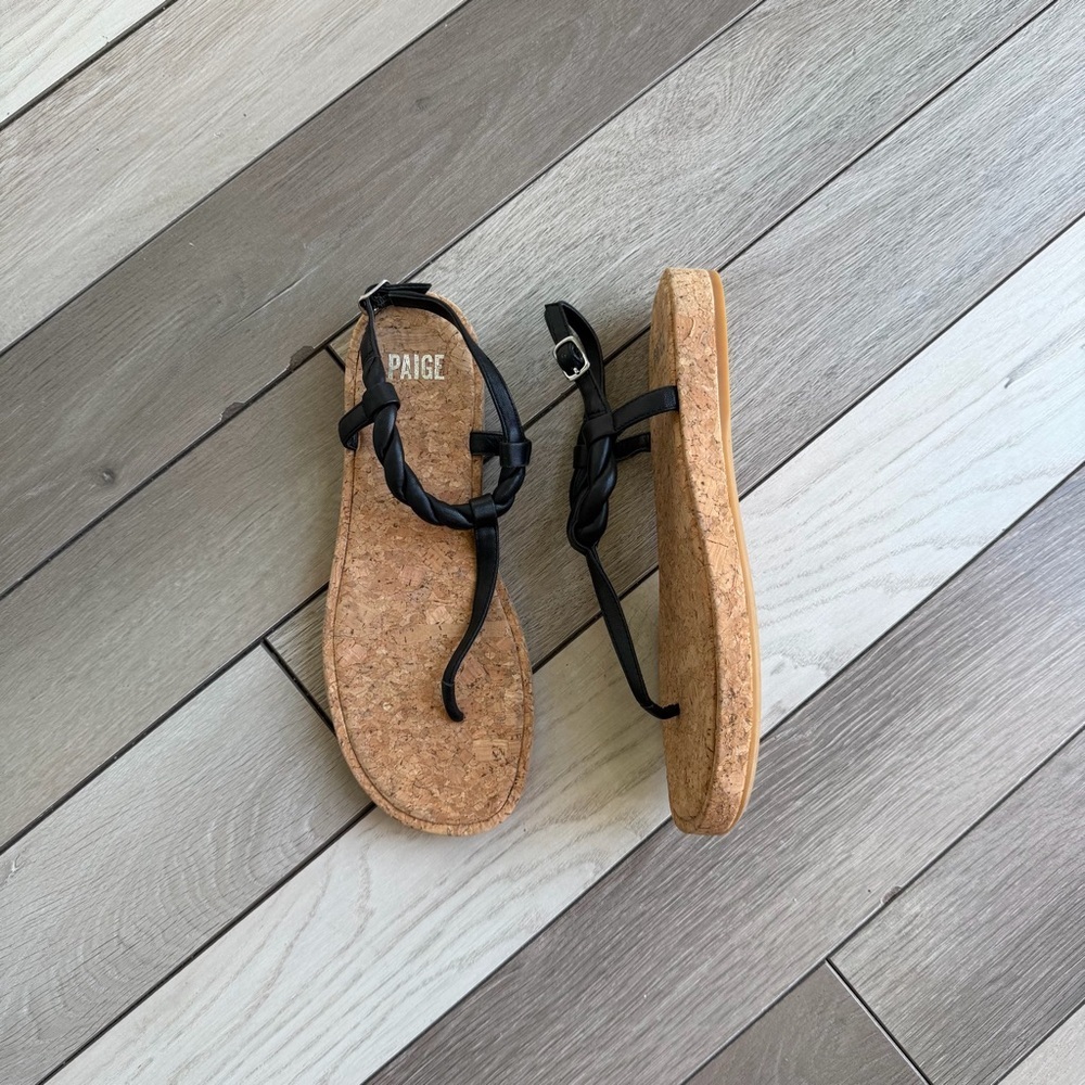 PAIGE Dawn Sandal In Black (Women’s)